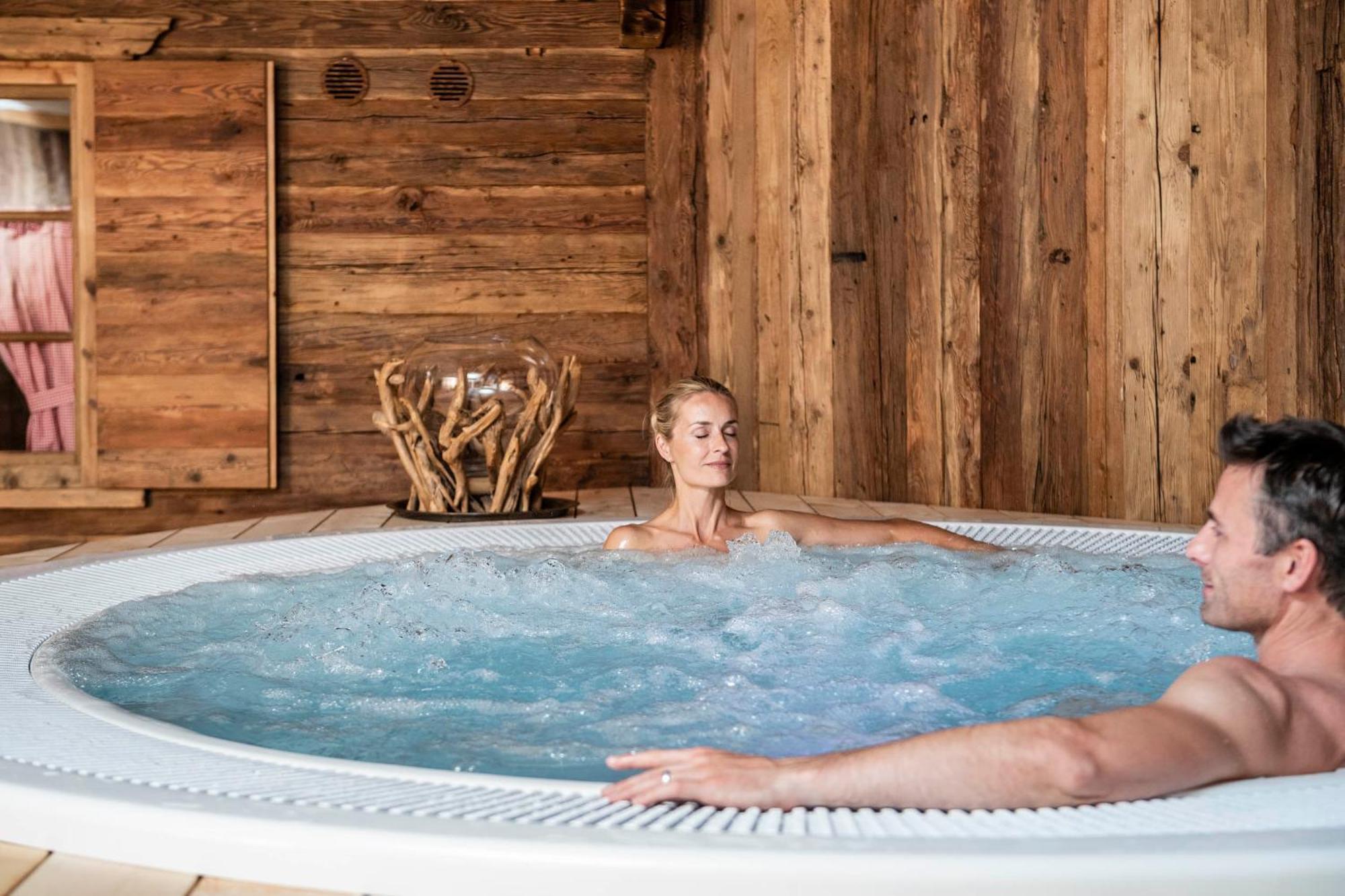 Mirabell Dolomites Hotel - Luxury Ayurveda & Spa Olang Exterior photo
