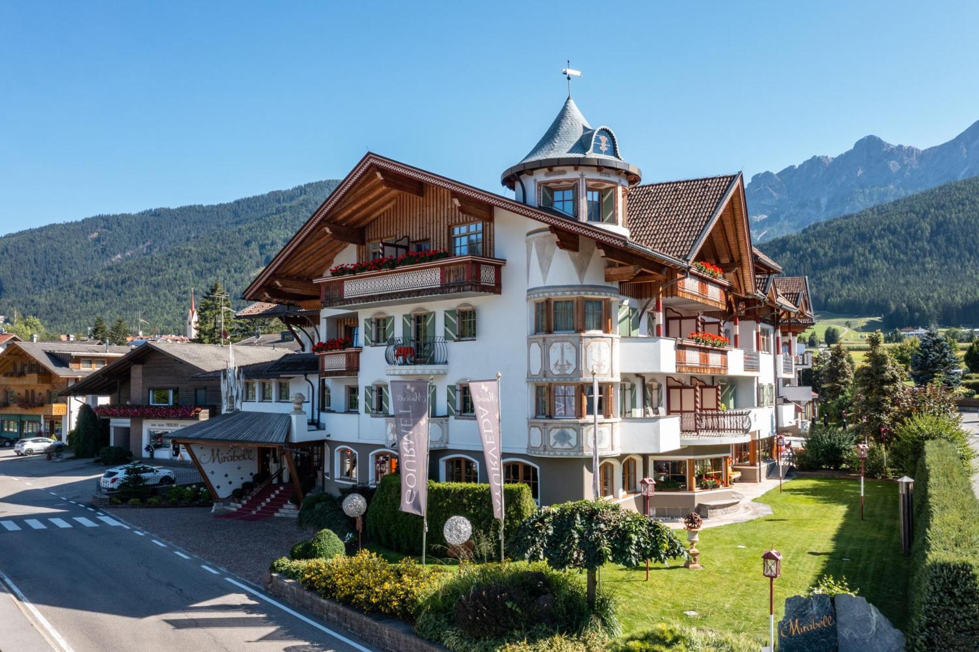 Mirabell Dolomites Hotel - Luxury Ayurveda & Spa Olang Exterior photo